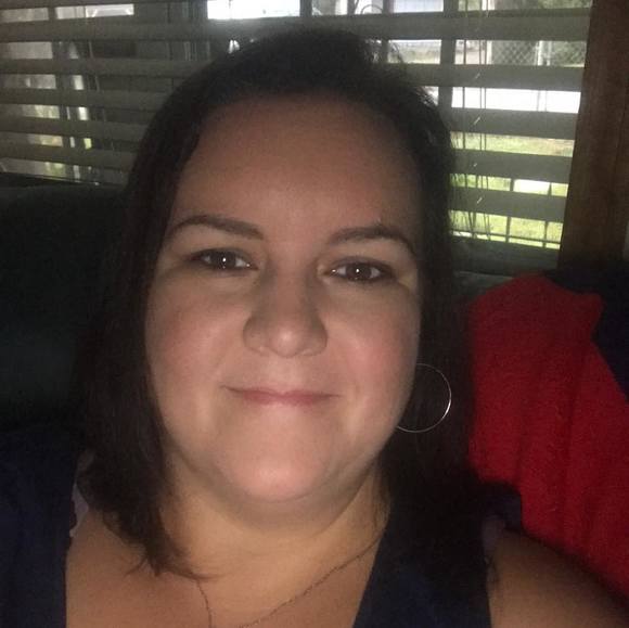 Meet your Posher, Jennifer - Picture 1 of 1